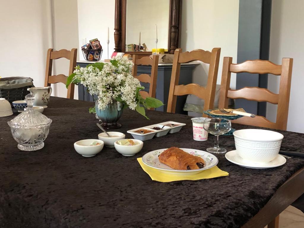 La Demeure D'Othe Bed and Breakfast Sormery Eksteriør billede